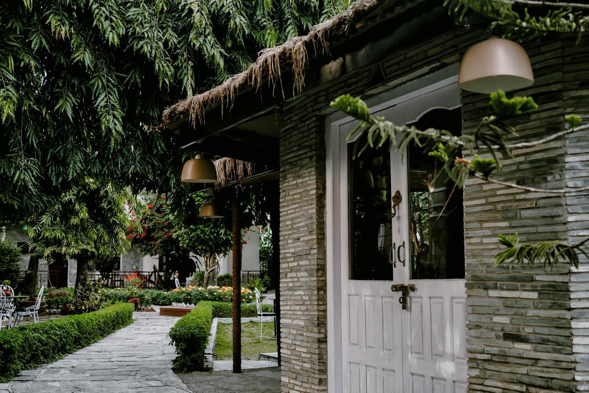 Mingtang Garden Cottage 名堂花园度假屋 Pokhara Dış mekan fotoğraf