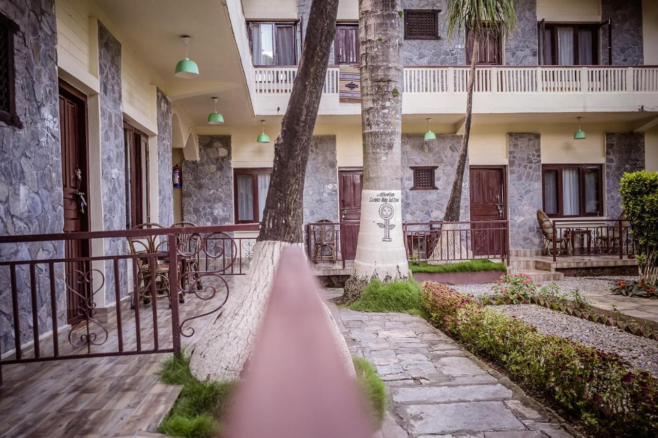 Mingtang Garden Cottage 名堂花园度假屋 Pokhara Dış mekan fotoğraf